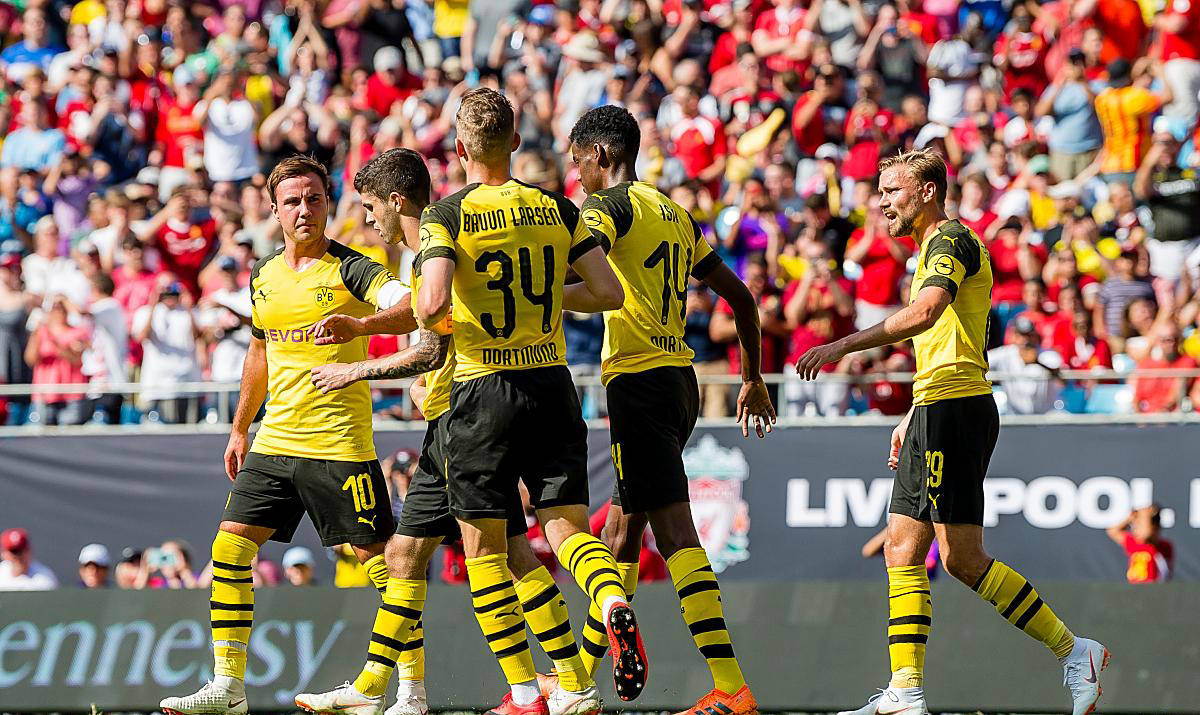 多特蒙德宣布新援即将加盟,球迷期待新赛季表现 多特蒙德宣布新援即将加盟,球迷期待新赛季表现