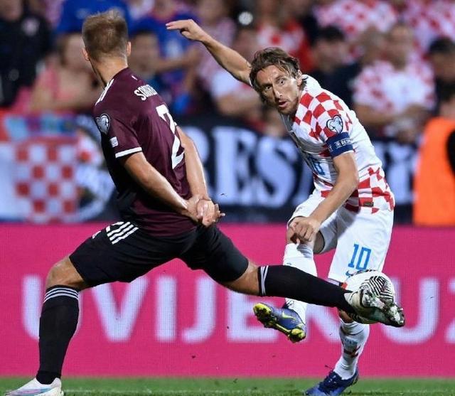 克罗地亚队赛前备战欧洲杯预选赛，指望好成绩