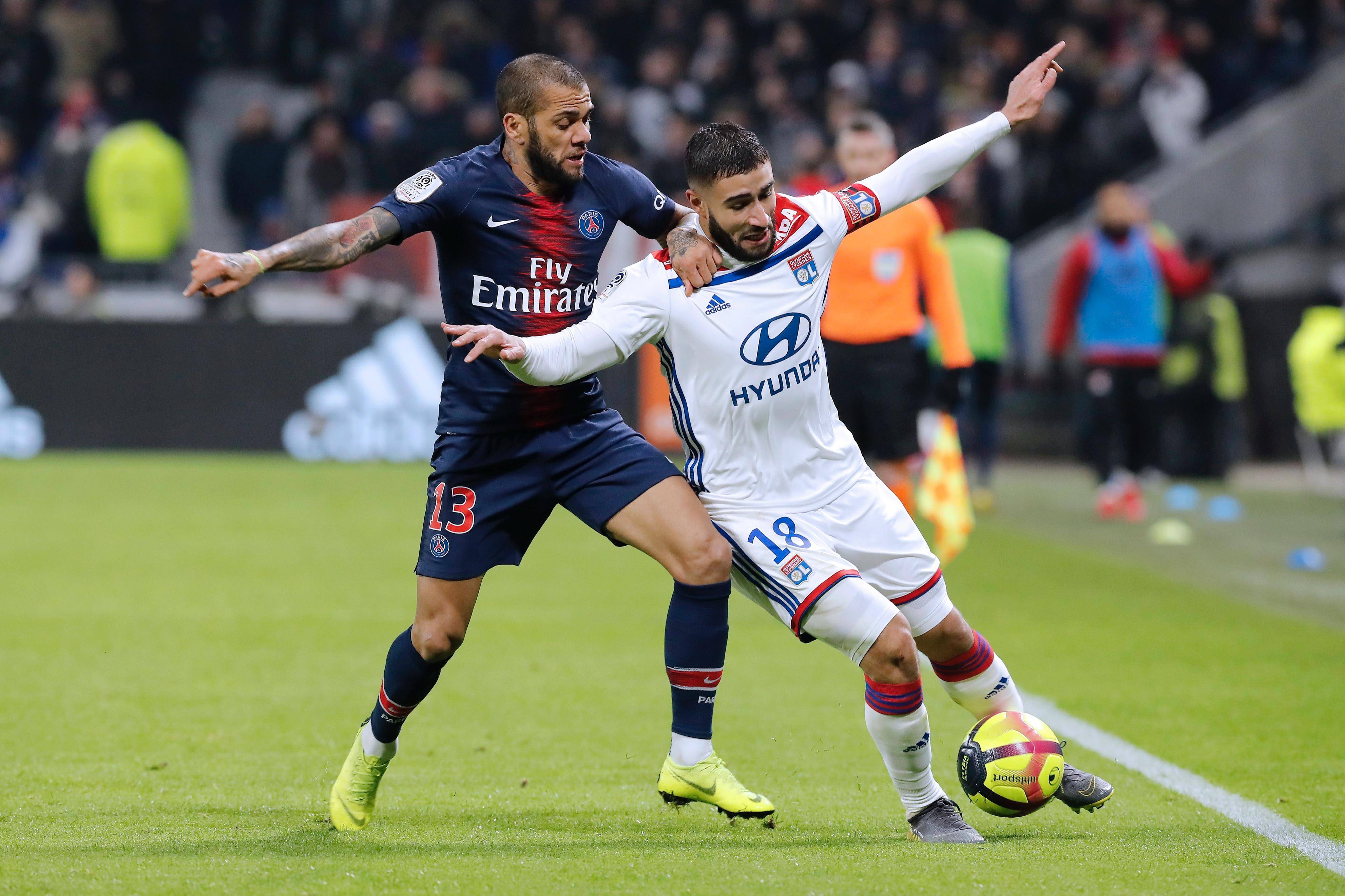 昨天摩纳哥客场胜过里昂,夺得胜利 昨天摩纳哥客场胜过里昂,夺得胜利