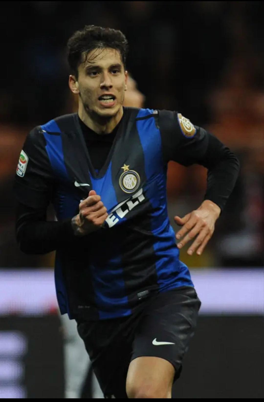 包含国米官方确认签下来自阿根廷的新中场,球队实力再上一个台阶的词条 包含国米官方确认签下来自阿根廷的新中场,球队实力再上一个台阶的词条