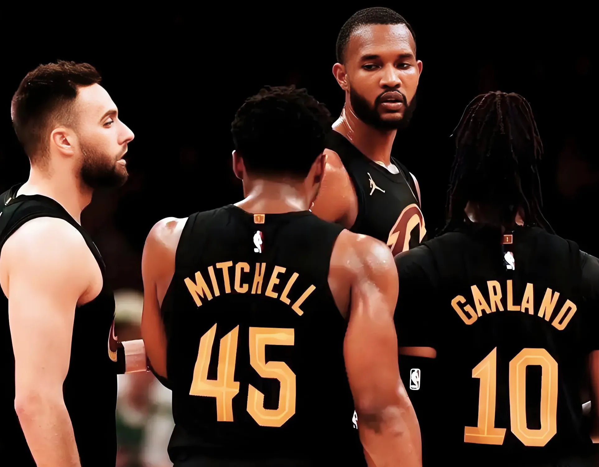 骑士队新秀表现出色,助球队逆转战局 骑士队新秀表现出色,助球队逆转战局